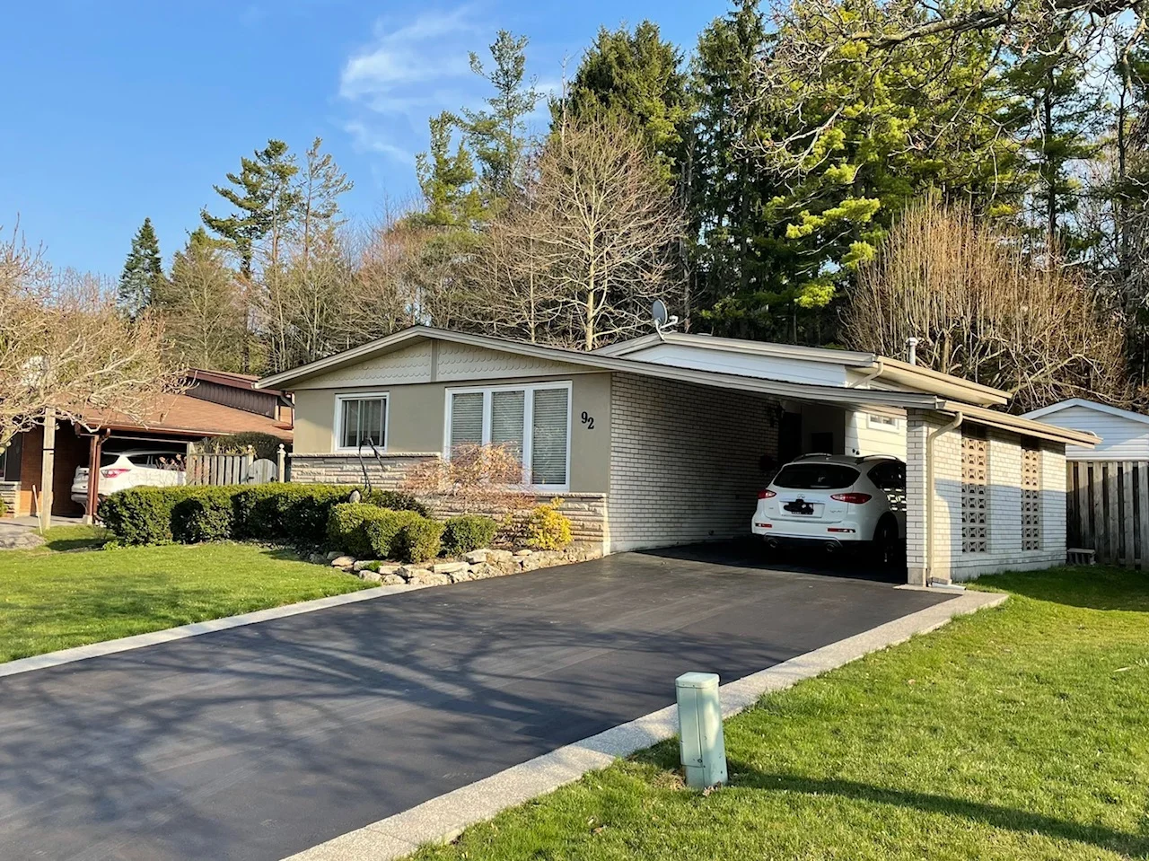Eavestrough and fascia installation in West Hamilton